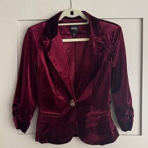 XOXO Women's Velvet Blazer - Deep Red